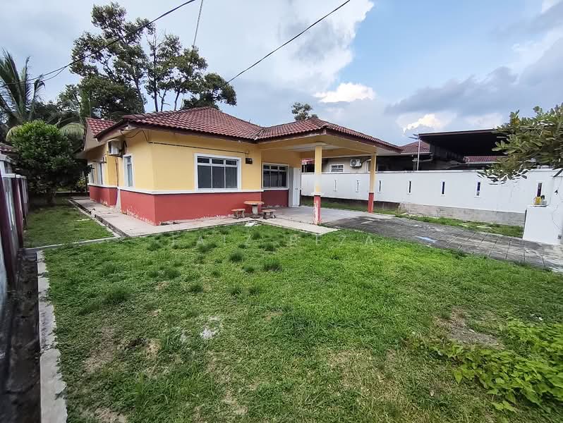 Rumah Banglo untuk Disewa di Desa Salak Permata (Sepang) - FAIZ REZA - Exterior - PropertyGuru.com.my