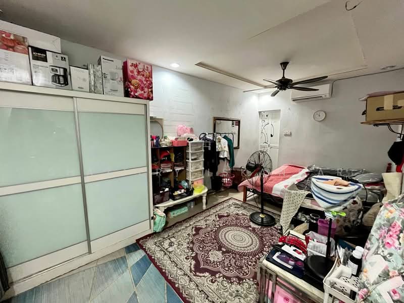 2-storey Terraced House for Sale in Taman Greenwood (Batu Caves) - Shaziery Iskandar - PropertyGuru.com.my