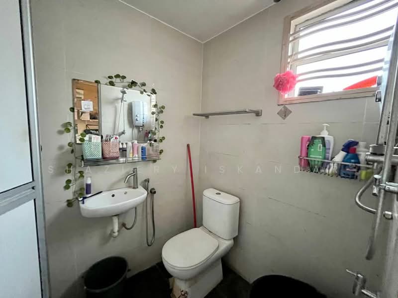 2-storey Terraced House for Sale in Taman Greenwood (Batu Caves) - Shaziery Iskandar - PropertyGuru.com.my