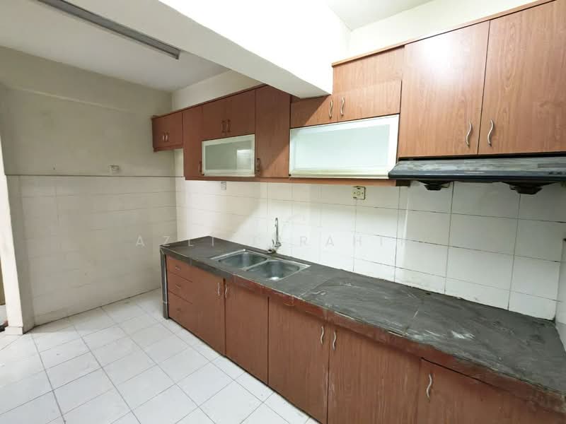 Condominium for Sale at Sentul Utama Condominium - Azli Ibrahim - Kitchen - PropertyGuru.com.my