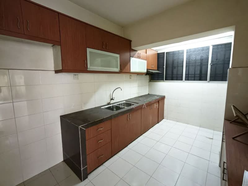 Condominium for Sale at Sentul Utama Condominium - Azli Ibrahim - Kitchen - PropertyGuru.com.my