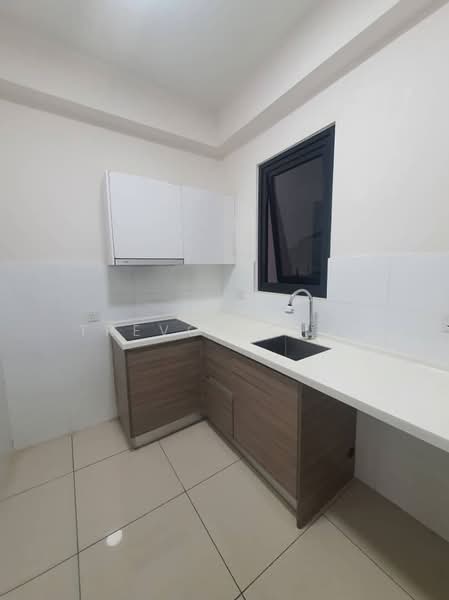 Servis Apartment untuk Dijual di 28 Boulevard - Trevor Chai - Kitchen - PropertyGuru.com.my