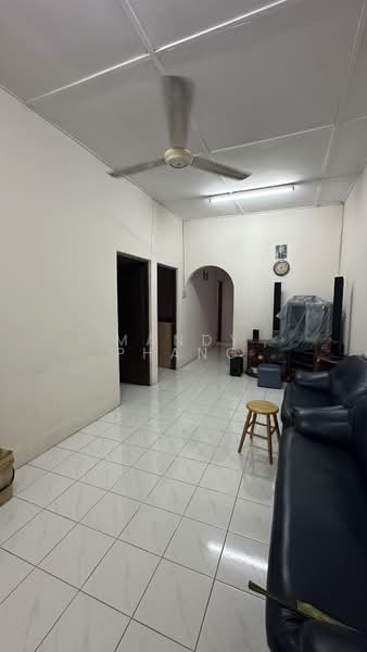 1-storey Terraced House for Sale in Lahat (Perak) - Mandy Phang - Living Room - PropertyGuru.com.my