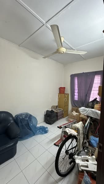 1-storey Terraced House for Sale in Lahat (Perak) - Mandy Phang - PropertyGuru.com.my