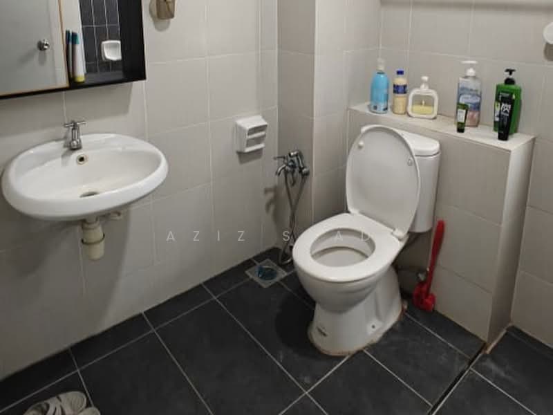 Terraced House for Rent in Aman Putri (Sungai Buloh) - Aziz Saad - Bathroom - PropertyGuru.com.my