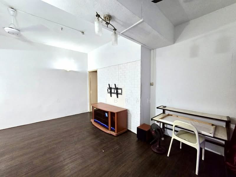 Condominium for Sale at Antah Tower - Azli Ibrahim - Living Room - PropertyGuru.com.my