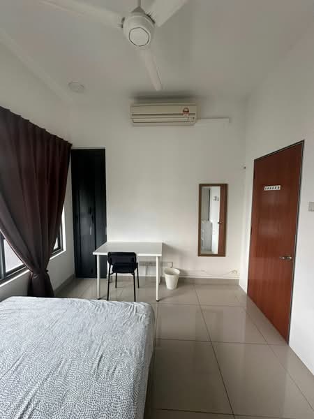 Condominium for Rent at Lakeville Residence - Iris Lee - Bedroom - PropertyGuru.com.my