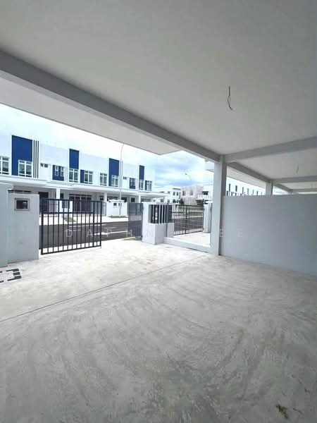 Rumah Teres untuk Disewa di Bandar Dato Onn (Tebrau) - Daphne Lee - Exterior - PropertyGuru.com.my