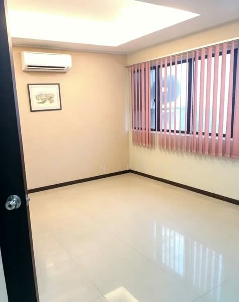 Shop for Sale in SS 25, Taman Mayang (Petaling Jaya) - Jason Phuah - Interior - PropertyGuru.com.my