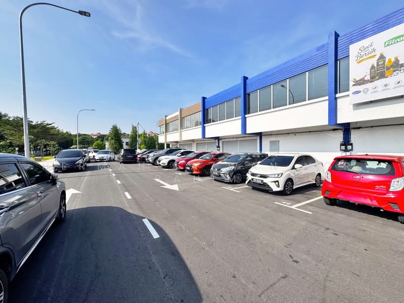 Shop for Rent in Bandar Tasik Kesuma (Beranang) - Herman Sazwan Nor Rahim - Exterior - PropertyGuru.com.my