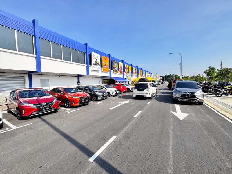 Shop for Rent in Bandar Tasik Kesuma (Beranang) - Herman Sazwan Nor Rahim - Exterior - PropertyGuru.com.my