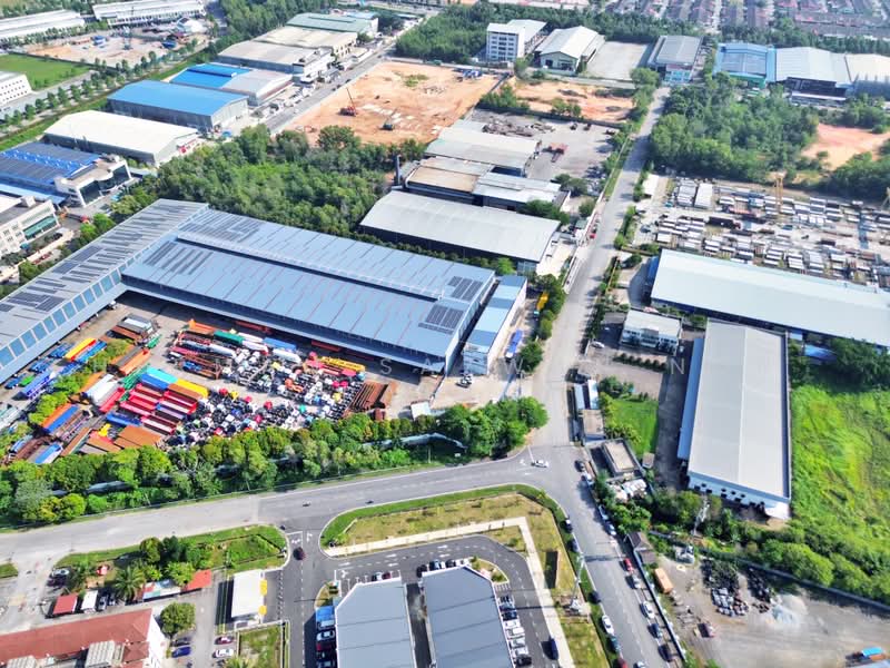 Shop for Rent in Bandar Tasik Kesuma (Beranang) - Herman Sazwan Nor Rahim - Drone - PropertyGuru.com.my