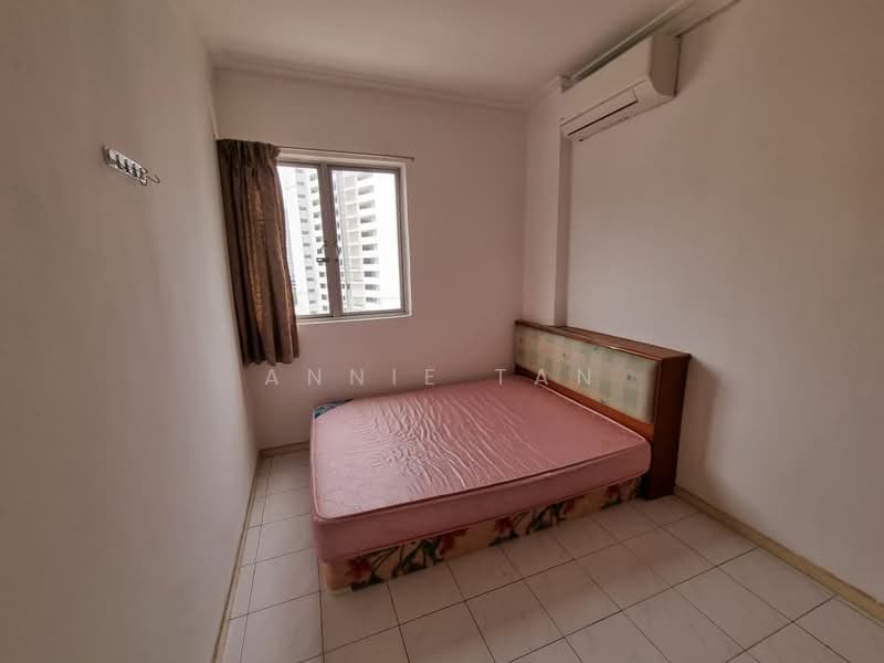 Kondominium untuk Disewa di Villa Emas - Annie Tan - Bedroom - PropertyGuru.com.my