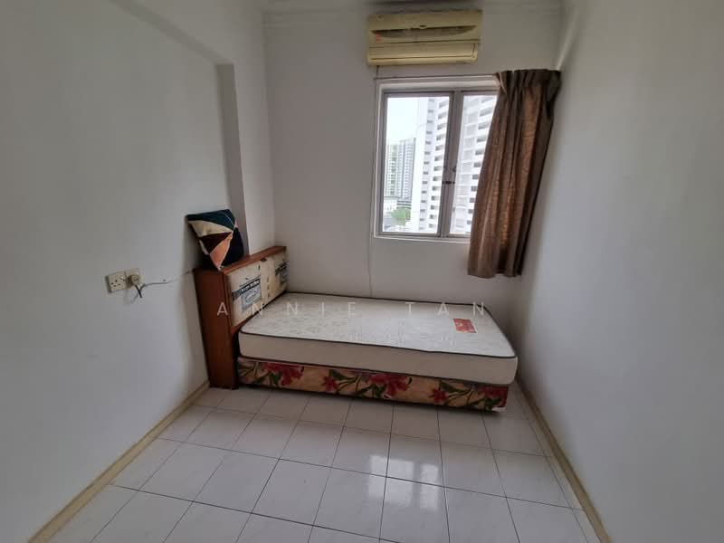 Kondominium untuk Disewa di Villa Emas - Annie Tan - Bedroom - PropertyGuru.com.my
