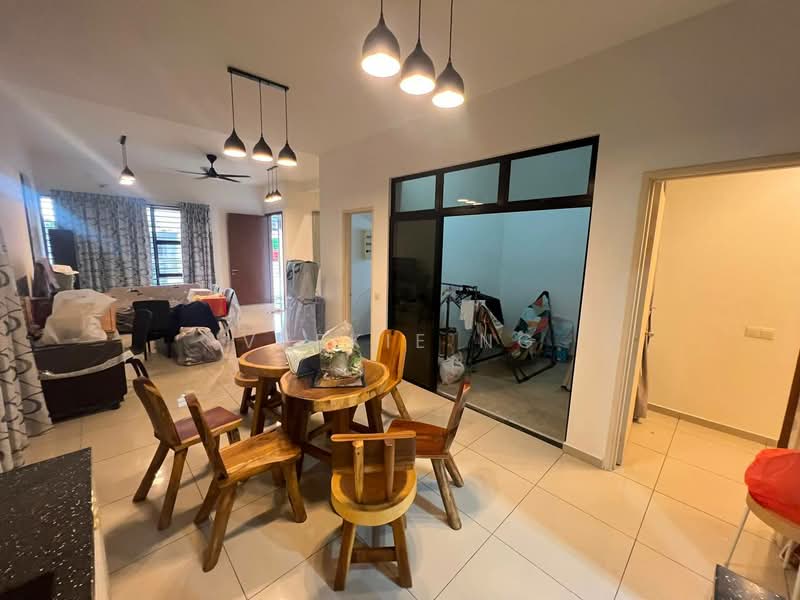 Rumah Kluster untuk Dijual di Bukit Indah (Iskandar Puteri (Nusajaya)) - Veekie Ng - Living Room - PropertyGuru.com.my