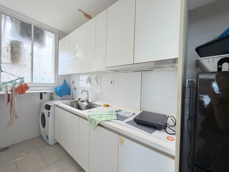 Service Residence for Sale at Paragon Residences @ Straits View - Enrica Long - PropertyGuru.com.my