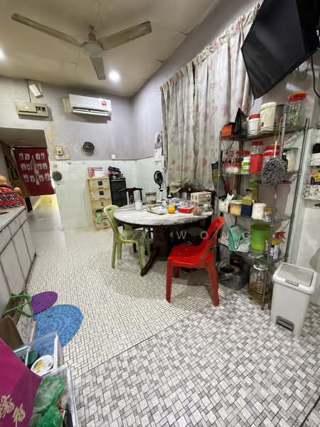 Rumah Teres 1 Tingkat untuk Dijual di Bayan Baru (Penang) - Fanny Wong - Dining Room - PropertyGuru.com.my
