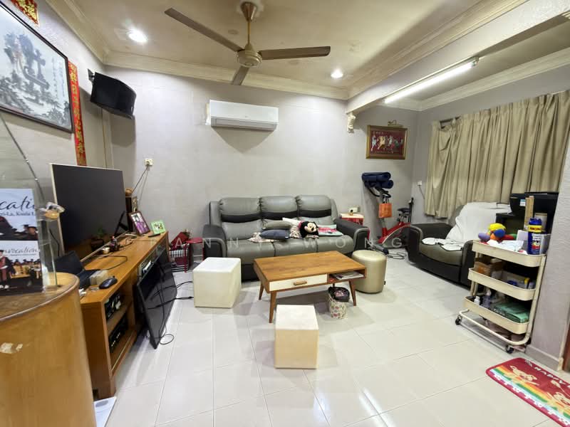 Rumah Teres 1 Tingkat untuk Dijual di Bayan Baru (Penang) - Fanny Wong - Living Room - PropertyGuru.com.my