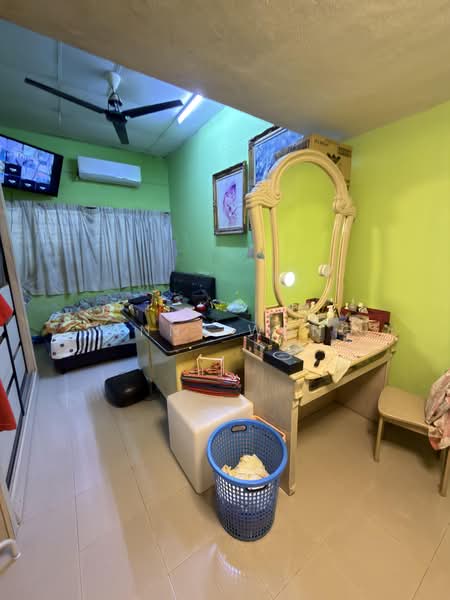 Rumah Teres 1 Tingkat untuk Dijual di Bayan Baru (Penang) - Fanny Wong - Bedroom - PropertyGuru.com.my