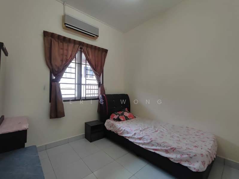 Rumah Teres 1 Tingkat untuk Disewa di Bandar Seri Alam (Masai) - Eric Wong - PropertyGuru.com.my