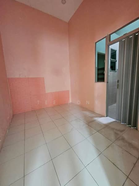Semi-Detached House for Sale in Taman Tawas Jaya (Ipoh) - Tee Pony - PropertyGuru.com.my