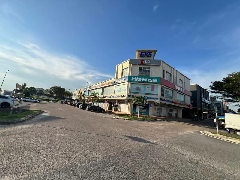 Shop for Sale in Taman Daya (Johor Bahru) - Veekie Ng - Exterior - PropertyGuru.com.my