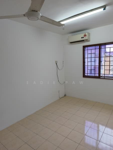 Apartment for Sale at Kinrara Putri - Eadie Paw - Interior - PropertyGuru.com.my