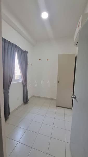 Service Residence for Sale at Mesahill - Farah Rasul - Bedroom - PropertyGuru.com.my
