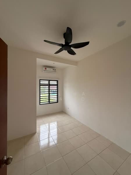 Terraced House for Rent in Banting (Selangor) - Zaleha Khalid - Interior - PropertyGuru.com.my