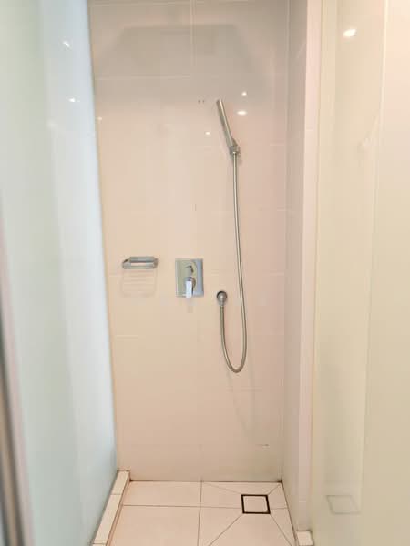Kediaman Servis untuk Disewa di Invito Suites (Capri) - Ong KK - Bathroom - PropertyGuru.com.my