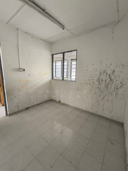 Rumah Flat untuk Dijual di Flat Taman Ungku Tun Aminah - Ong Lih Shyan - Interior - PropertyGuru.com.my