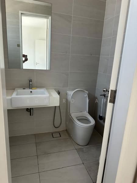 Servis Apartment untuk Disewa di UNIO Residence - Edward Yap - Bathroom - PropertyGuru.com.my