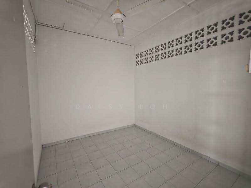 1-storey Terraced House for Sale in SS3 (Petaling Jaya) - Daisy Loh - Interior - PropertyGuru.com.my