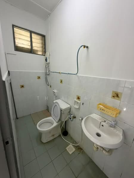 Apartment for Rent at Sri Awana Townhouse - Thea Lai - PropertyGuru.com.my