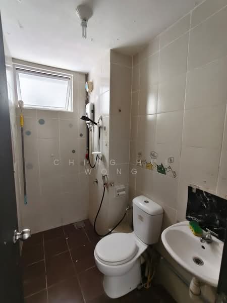 Condominium for Sale at Ashton Tower - Ching Hui Wong - Bathroom - PropertyGuru.com.my