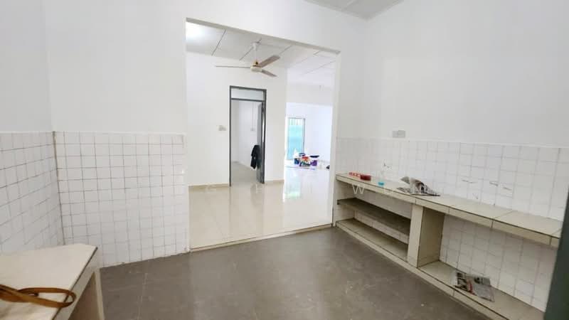 Rumah Teres 1 Tingkat untuk Dijual di Kota Kinabalu (Sabah) - Ching Hui Wong - Kitchen - PropertyGuru.com.my