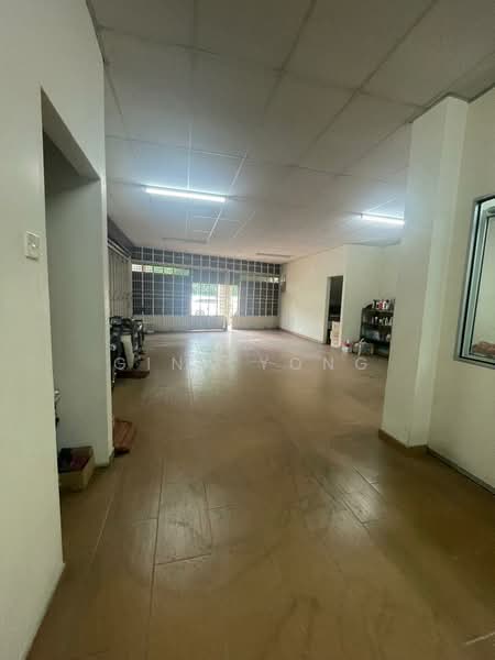 Shop for Sale in Lebuh Noordin (George Town) - Gina Yong - Interior - PropertyGuru.com.my