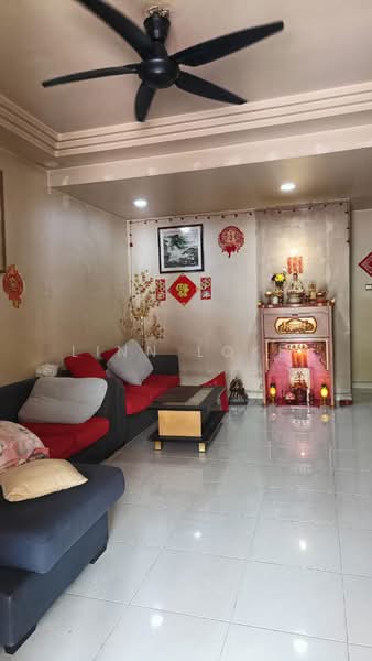 Rumah Teres 2 Tingkat untuk Dijual di Bandar Baru Permas Jaya (Permas Jaya) - Linn Loke - Living Room - PropertyGuru.com.my