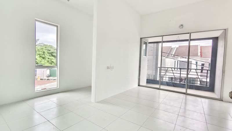 Rumah Teres 2 Tingkat untuk Dijual di Ipoh (Perak) - Chris Chin - Balcony - PropertyGuru.com.my