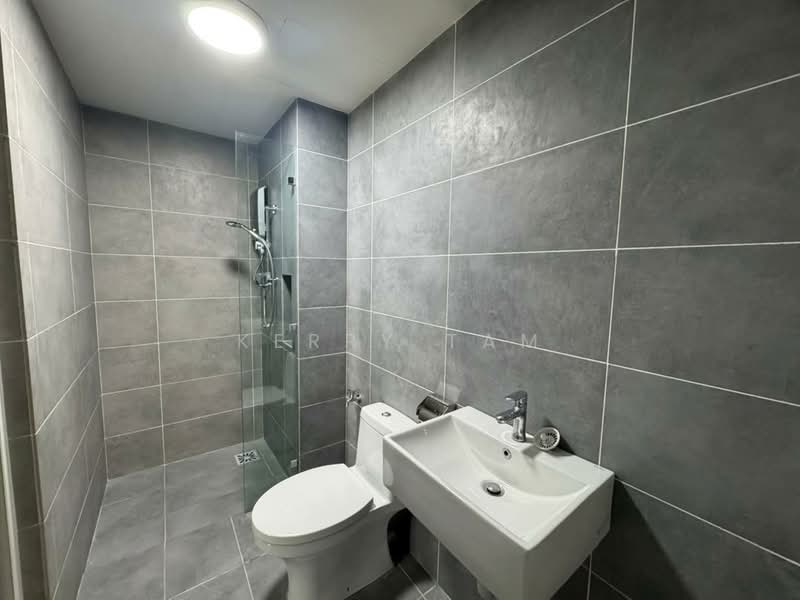 Service Residence for Rent at Dua Sentral - Kerry Tam - Bathroom - PropertyGuru.com.my