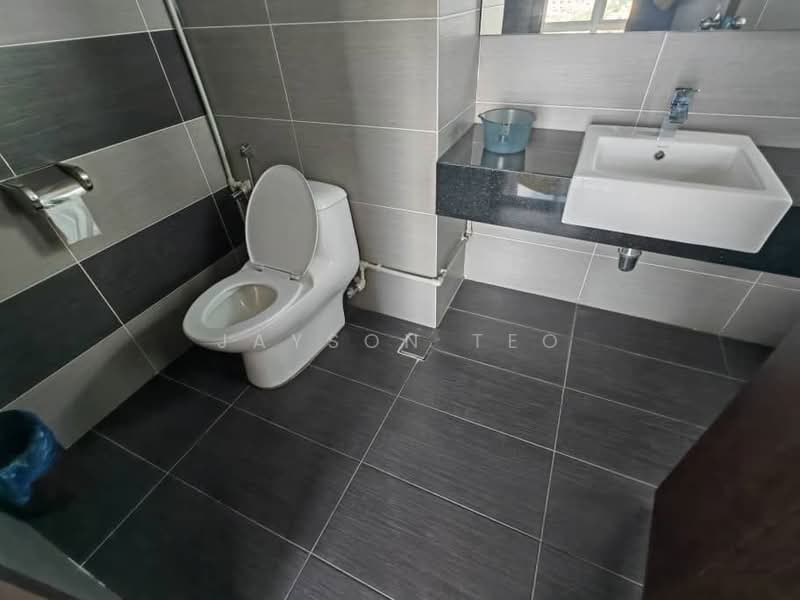 Condominium for Rent at KSL D'Esplanade Residence - Jayson Teo - Bathroom - PropertyGuru.com.my
