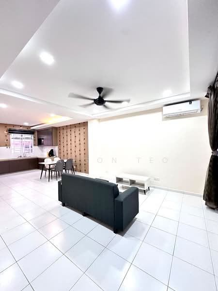 Rumah Teres 2 Tingkat untuk Disewa di Iskandar Puteri (Nusajaya) (Johor) - Jayson Teo - Living Room - PropertyGuru.com.my