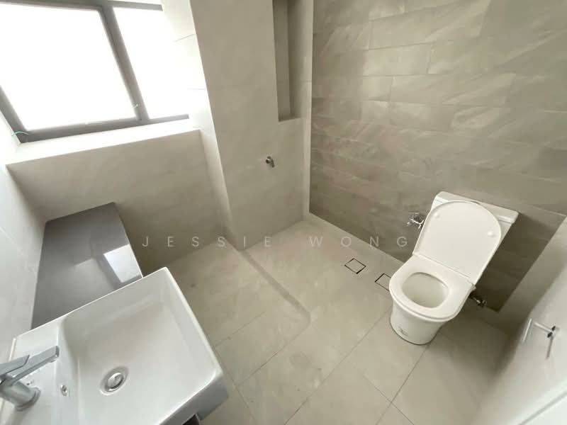 Semi-Detached House for Sale in Kota Emerald (Rawang) - Jessie Wong - Bathroom - PropertyGuru.com.my