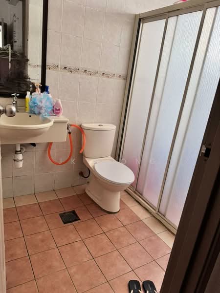 Condominium for Sale at Pelangi Astana - JK Leong - Bathroom - PropertyGuru.com.my