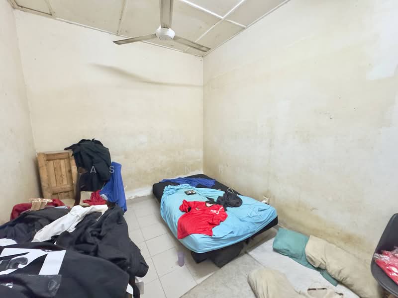 1-storey Terraced House for Sale in Seksyen 17 (Petaling Jaya) - Rashdan Rashid - PropertyGuru.com.my