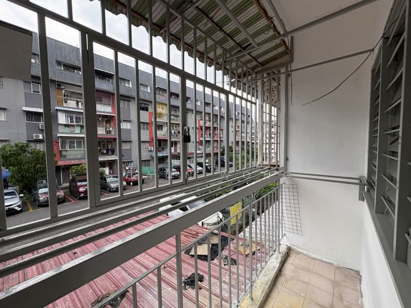 Flat for Sale at Lembah Maju Flat (RP1 RP2 RP3 RP4) - Shann Wong - Exterior - PropertyGuru.com.my