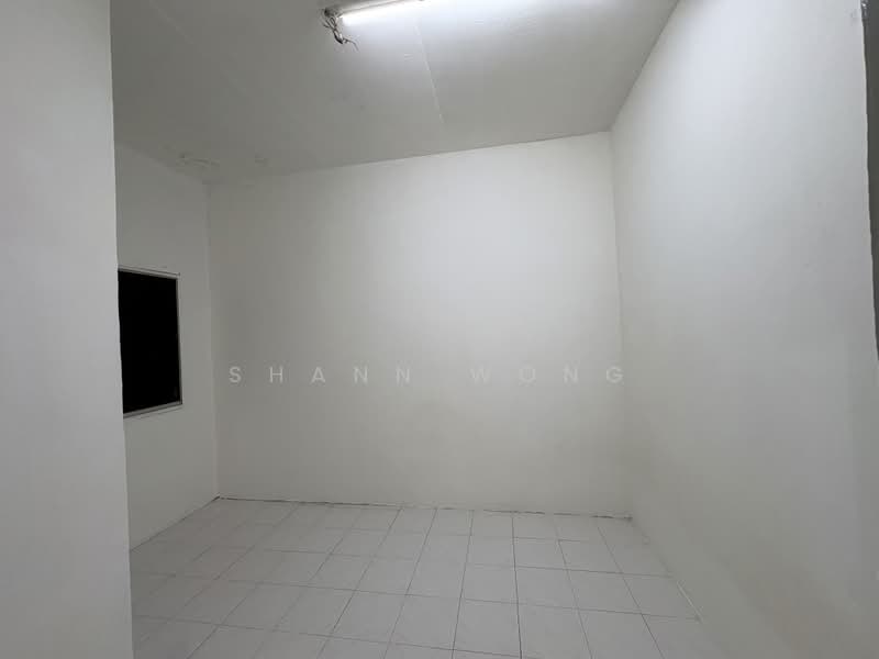 Flat for Sale at Lembah Maju Flat (RP1 RP2 RP3 RP4) - Shann Wong - Interior - PropertyGuru.com.my