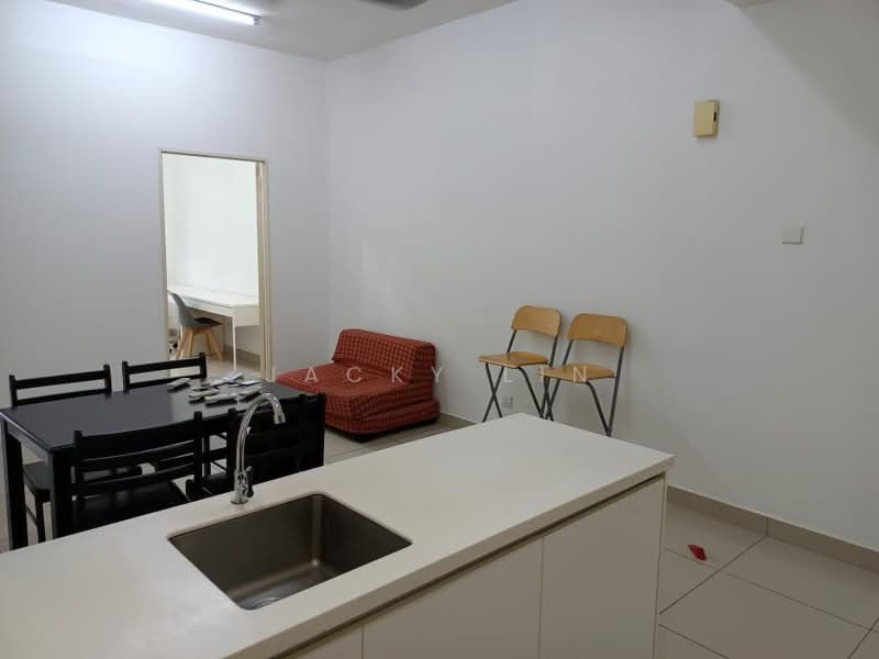 Servis Apartment untuk Disewa di Utropolis Suites 1 - Jacky Lin - Living Room - PropertyGuru.com.my