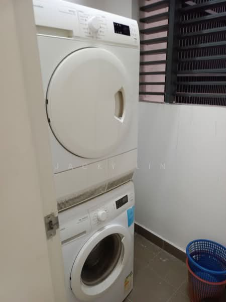 Servis Apartment untuk Disewa di Utropolis Suites 1 - Jacky Lin - Interior - PropertyGuru.com.my