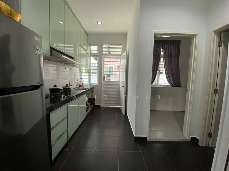 Rumah Kluster untuk Disewa di Taman Nusa Bestari (Iskandar Puteri (Nusajaya)) - David Chan - Kitchen - PropertyGuru.com.my
